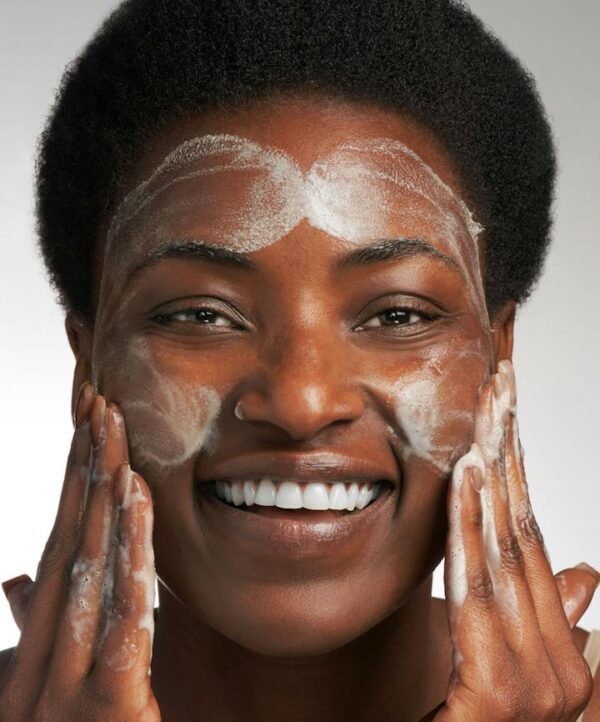 30123_neostrata_ultra_brightening_cleanser_v4.jpg 30123_neostrata_ultra_brightening_cleanser_v4.jpg