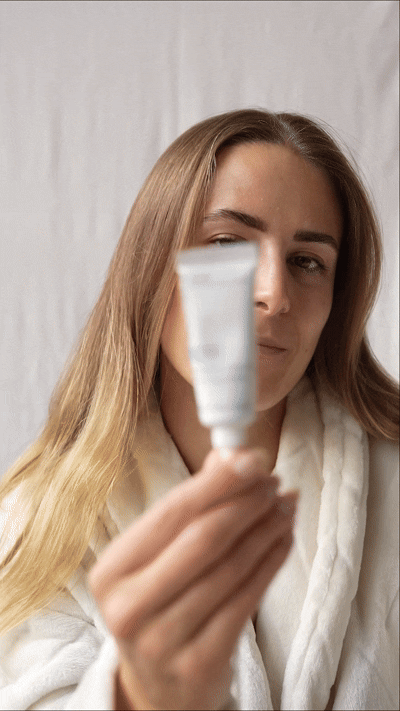 NEOSTRATA Clarifying Spot Gel video