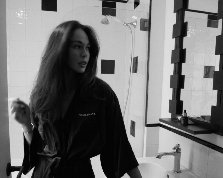 En rutine for balansert hud med glød