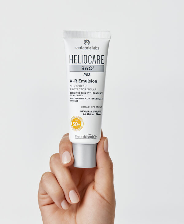 20224_Heliocare_AR_Emulsion_3.jpg 20224_Heliocare_AR_Emulsion_3.jpg